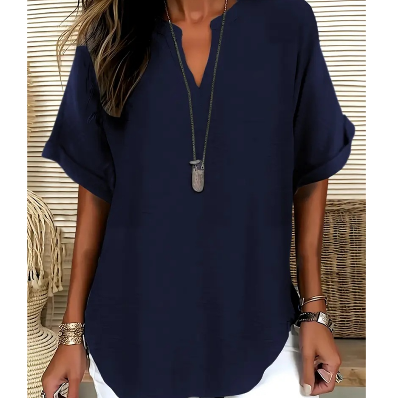 👚60% KORTING! 🔥Modieuze losse top met korte mouwen – V-hals met inkeping, asymmetrische zoom en lichtgewicht stof (5 kleuren, S–2XL) 🌸