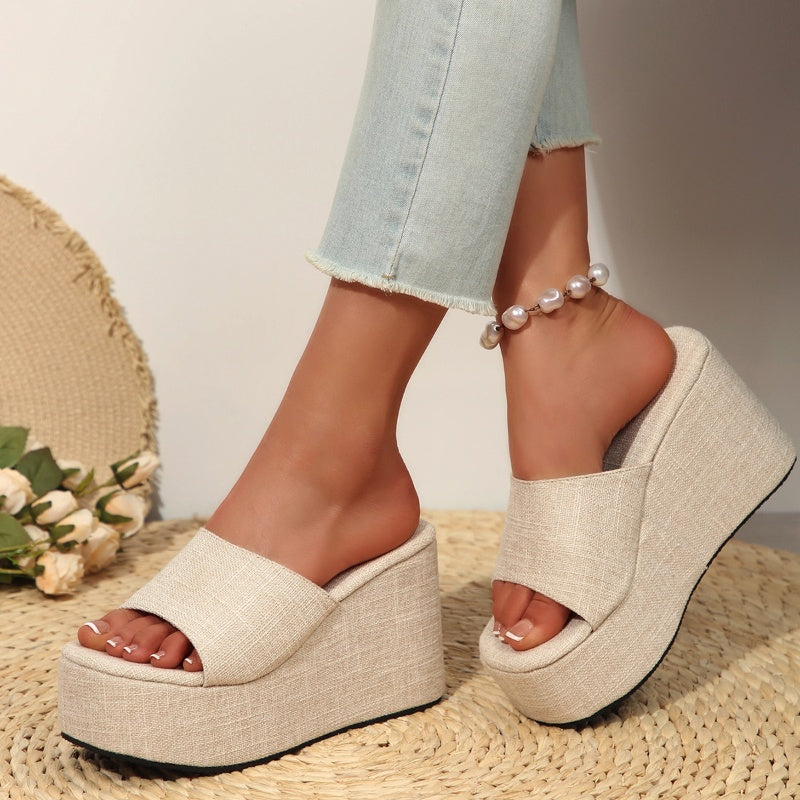 Sandalen die je langer laten lijken 👡 Instapmodel, dikke zool voor een optisch verlengend effect, antisliptextuur, comfortabel de hele dag, perfect voor de zomer ☀️