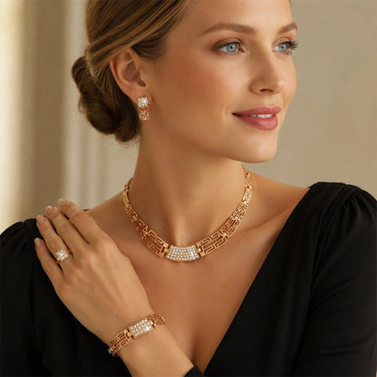 💎50% KORTING! 📿 Elegante 4-delige set sieraden met strass, glanzend ontwerp 💛
